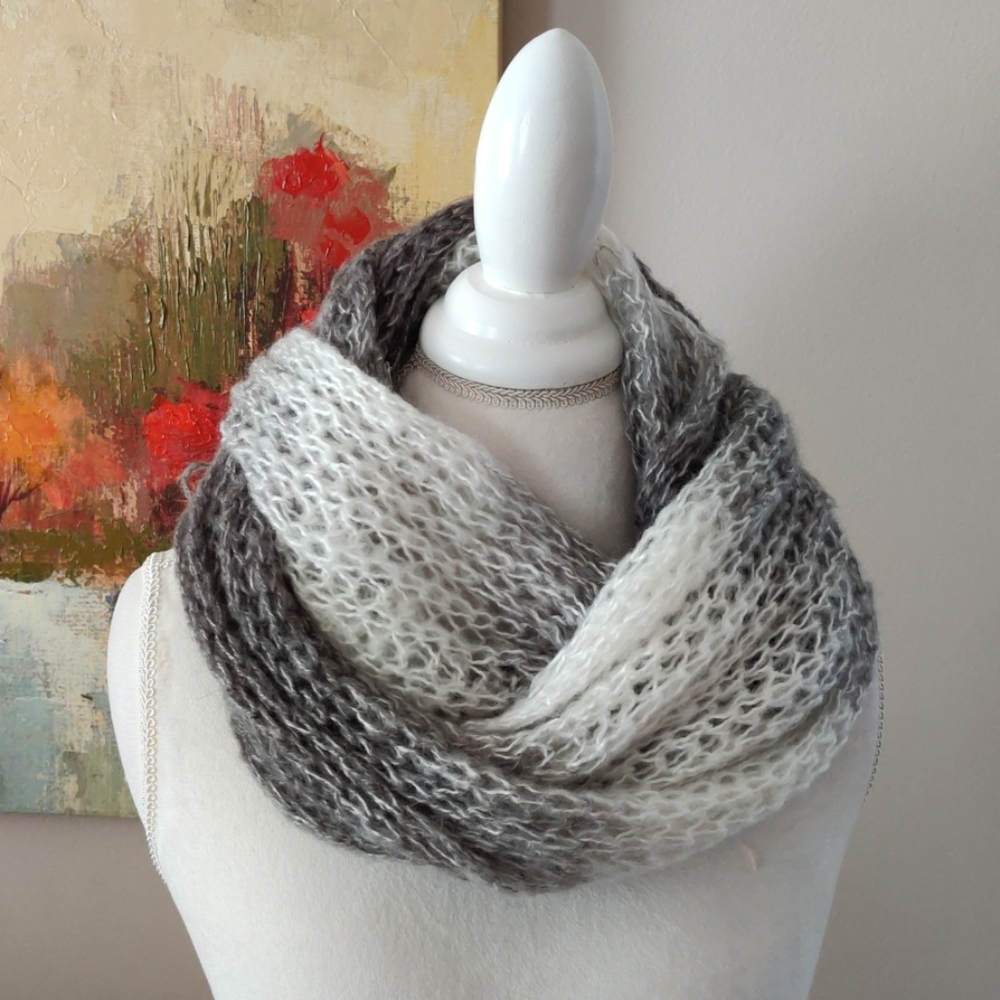 Infinity scarf, NWOT